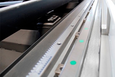 Оптоволоконна лазерна різка ADH серії LFDP