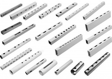 Верстат для пробиття отворів в профілі UZMA серії PDM