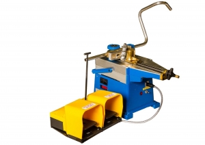 Бездорновий трубогин Ercolina серії MD-070